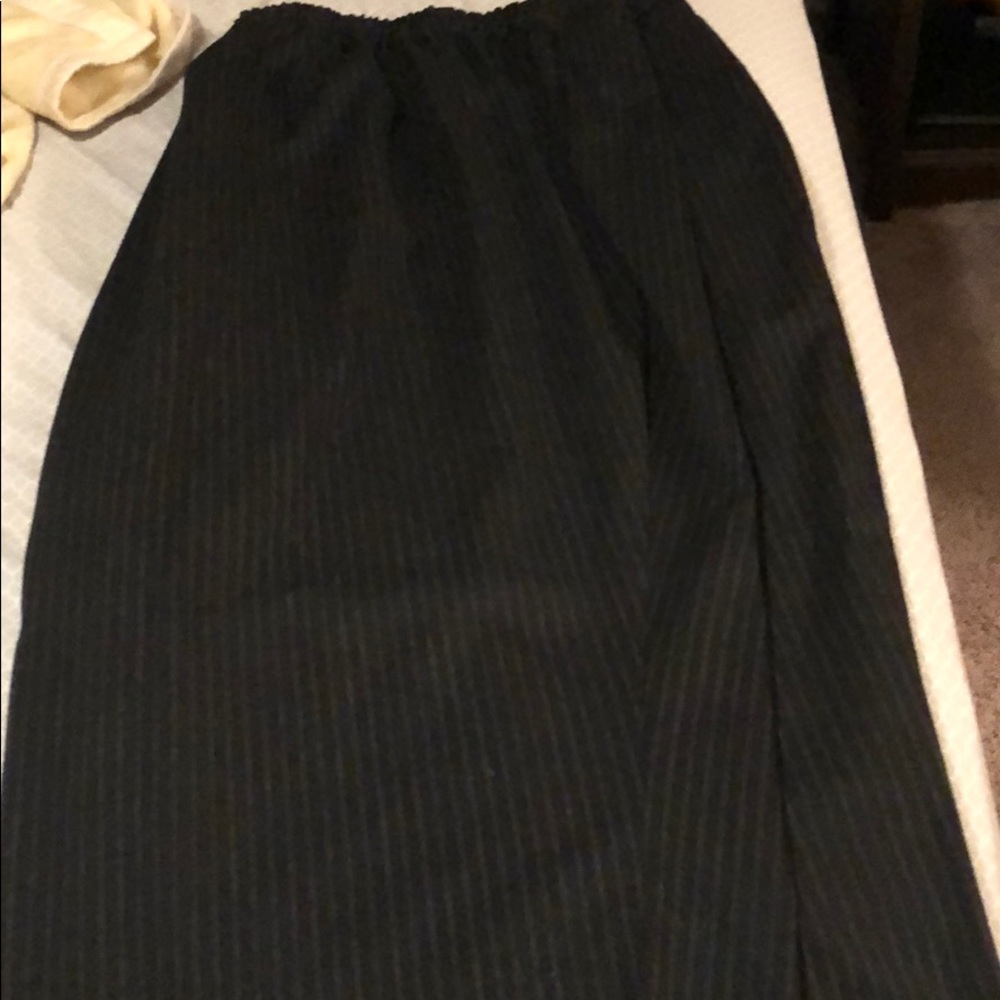 Pinstriped dress pants with pockets 4x